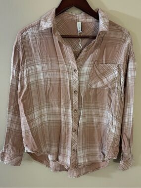 Gentle Fawn Peach Plaid Button-Up Shirt
